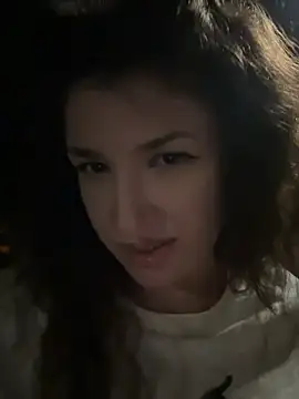ScarletBloom_ live
