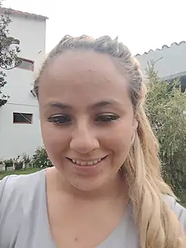 Angeel_white25 live