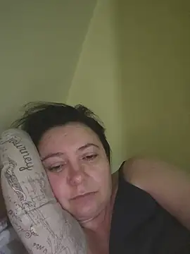 EmmaEmmy40 live