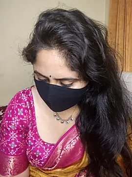 Sravvi499 live