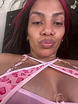 ArielleMillerr- live