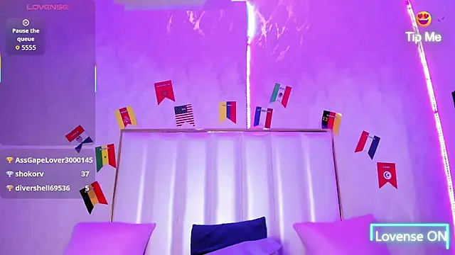zarahfoster live