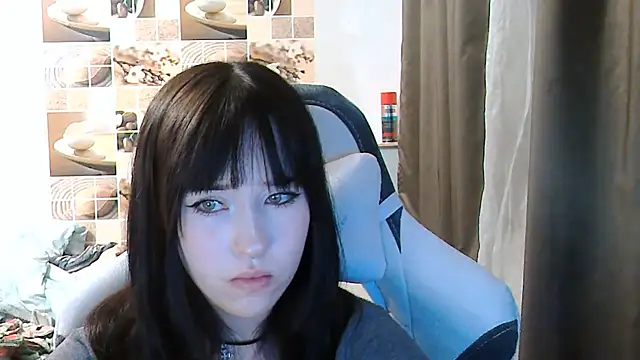 NoirEva live