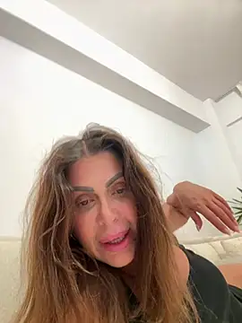 Evelyn_Anya live
