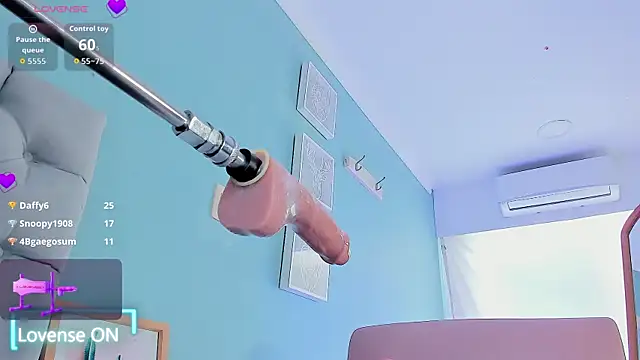 Luna_Raay live