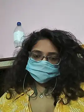 PallaviRathoreLive live