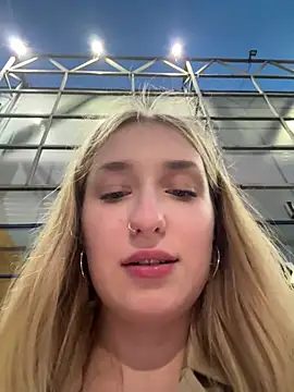 Polly_Pop live
