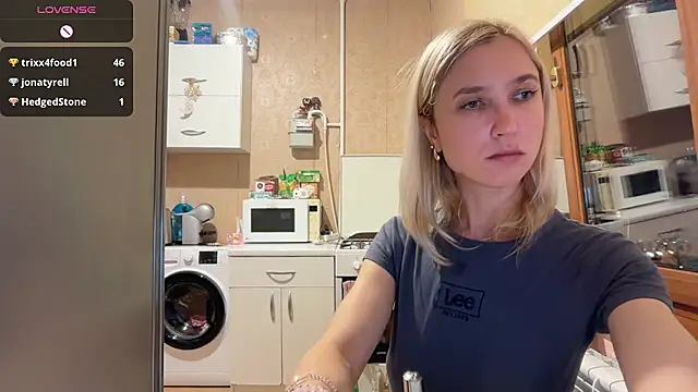 AngelJeni live