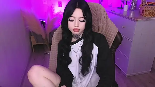 Emma_Kirks profile