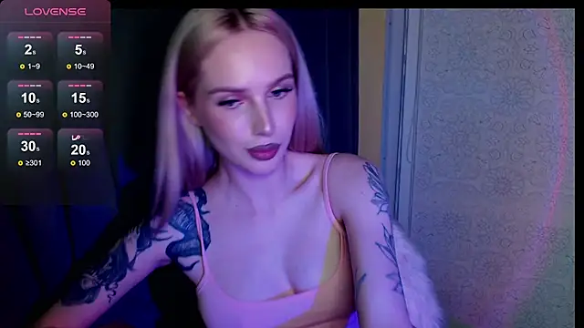 MichelleVelour live