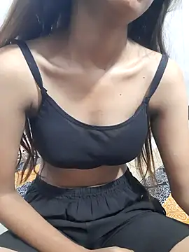 Pretty_Little_Babyy live