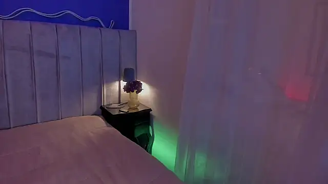 EvaaStevens live