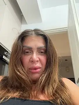 Evelyn_Anya live