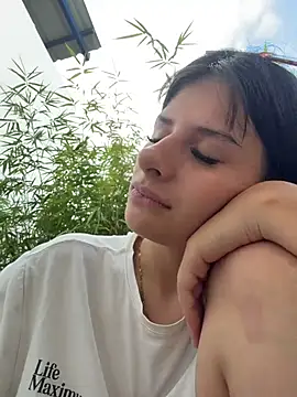Mia_Alanna live