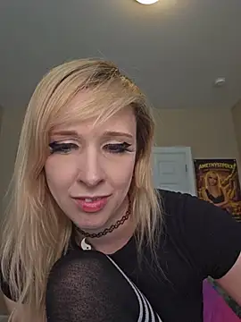 AmethystFoxx live