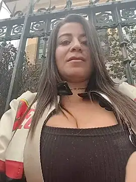 Emily_Kooper live