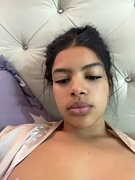 MeganHillss live