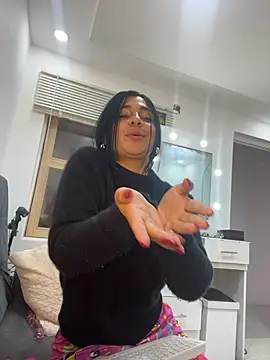 Meganmilk1 live