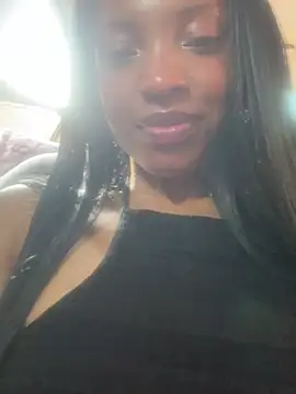 Queenkimi777 live