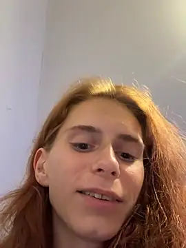 CherryBellaa live