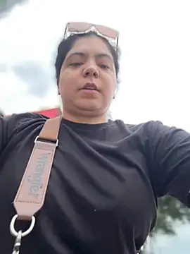 kimmiakiss22 live