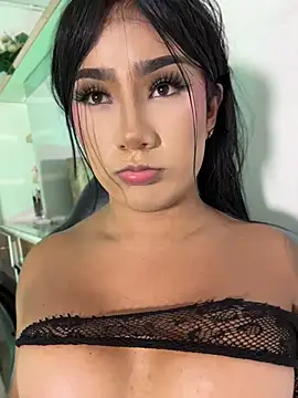 Maria_Prado live