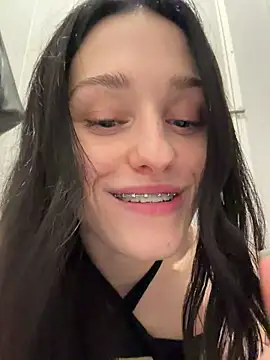 Mia_Mia_M live