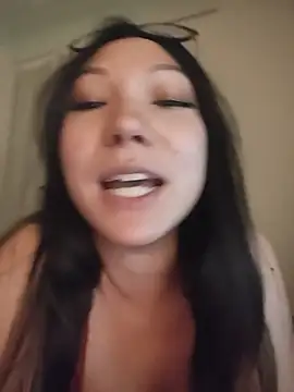 LoveFoxyQueen profile