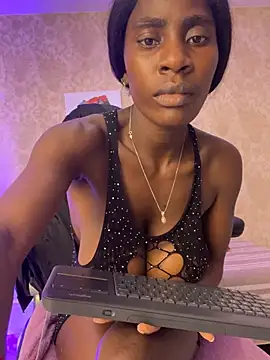 MorenaLush_Eup live