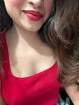 Yours_riya11 live