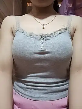 LucyyLy live