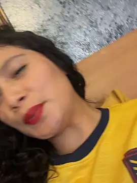kinky_mila@xh live