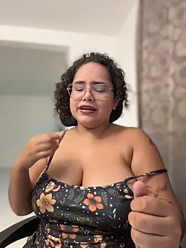 CurlyGirl_1 profile
