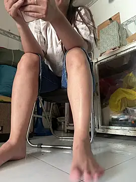 Mores1_Squirt live