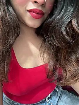 Yours_riya11 live