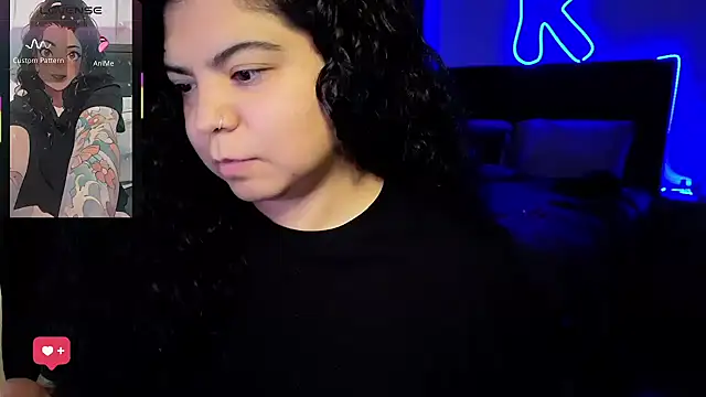 kimmiakiss22 live