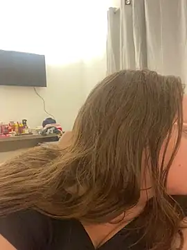 Laryssinha_69 live