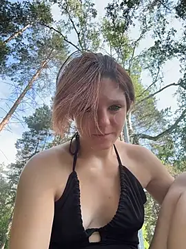 NinaParri live