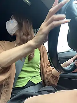 kiss_loo live