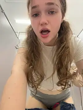 RussianWoman live