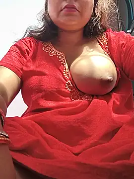 Aanushaka live