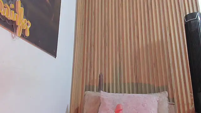 sofhiaa_adaams live