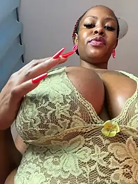 Rose_berry live