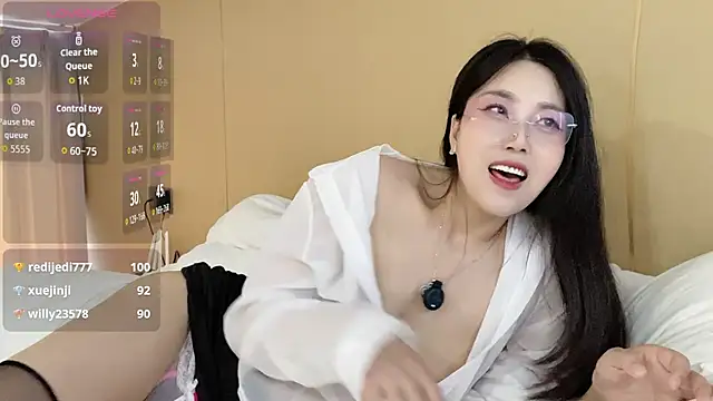 Emma_qiqi live