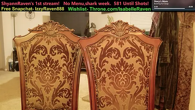 IsabelleRaven live