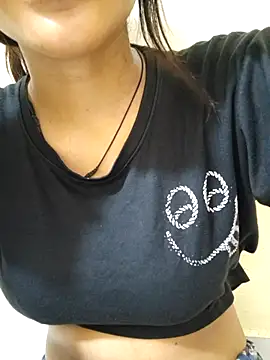 Teri_lella live