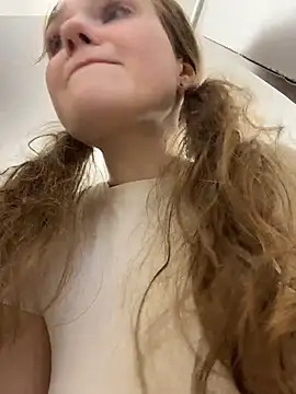 RussianWoman live