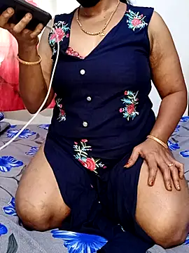 tamil_sarah live
