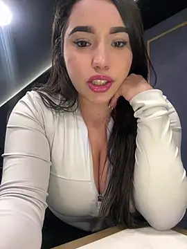 SofiaWildee live
