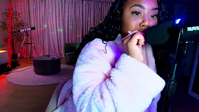 BriannaBrave live